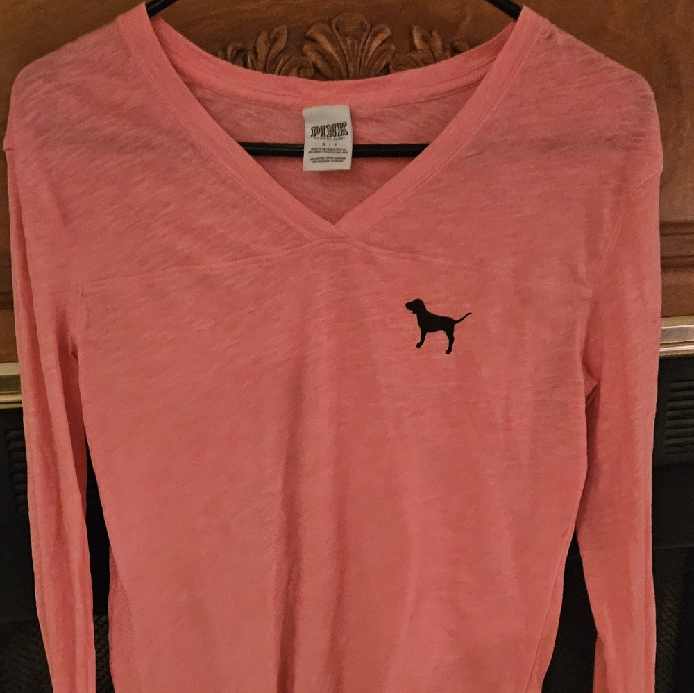 VS PINK lg sleeve shirt